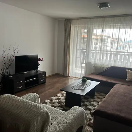 Apartament илен 433 Royal Towers *