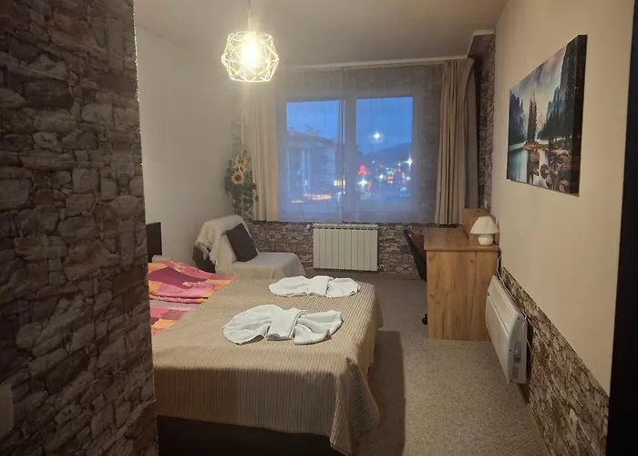 Apartman илен 433 Royal Towers *